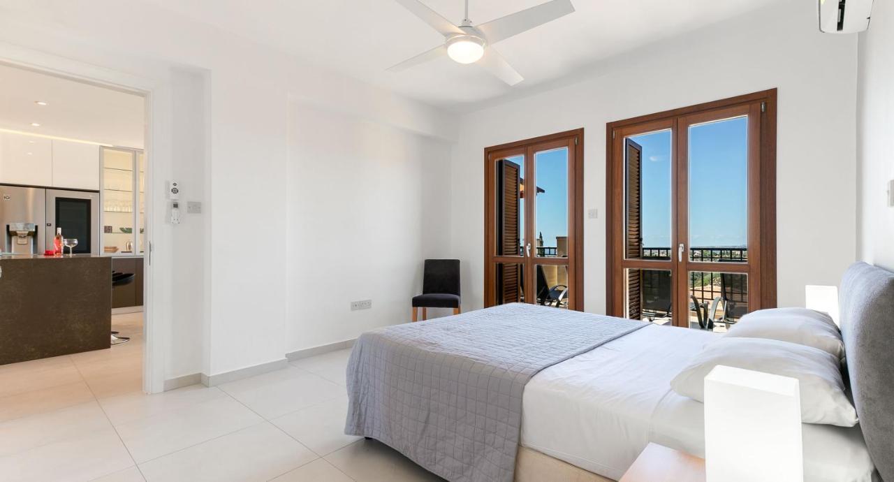 Modern Apartment Nz11 Large Balconies With Sea And Mountain Views Kouklia Esterno foto