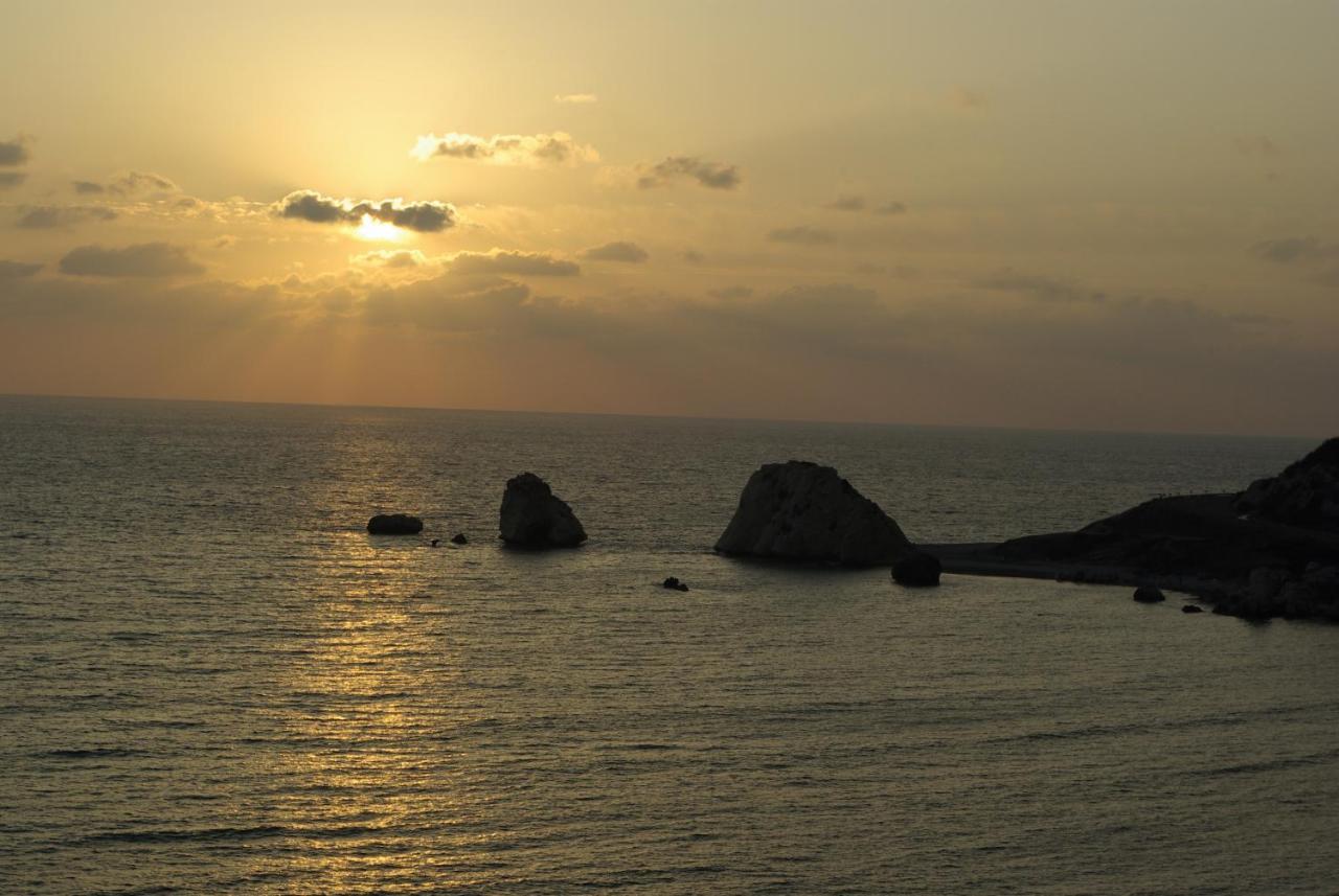 Modern Apartment Nz11 Large Balconies With Sea And Mountain Views Kouklia Esterno foto